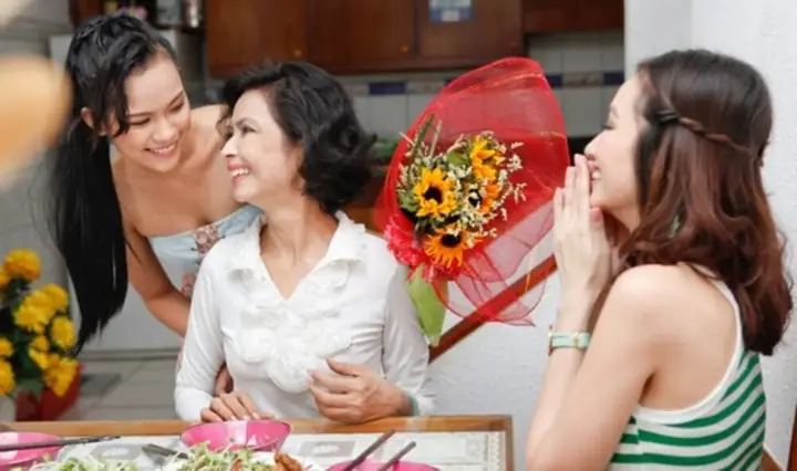 Lời Chúc Ngày Phụ Nữ Việt Nam 20/10 Kính Tặng Mẹ