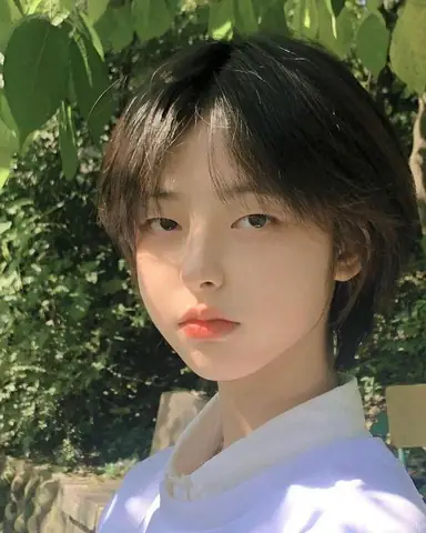 Những Mẫu Tóc Ngắn Cho Bé Gái 12 Tuổi Đẹp Nhất