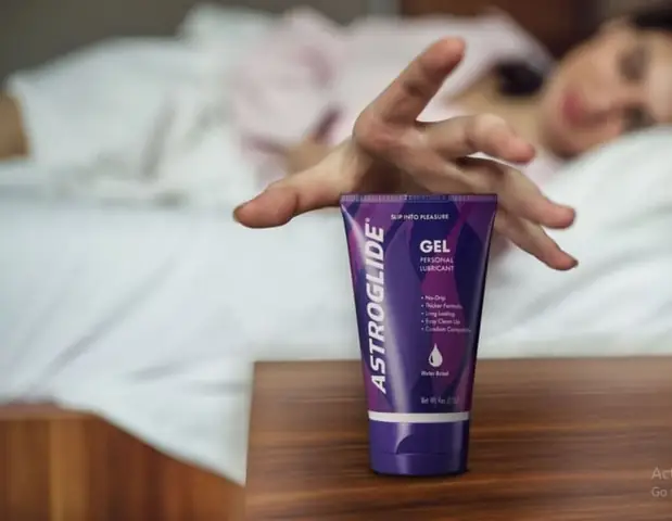 Gel Bã´i Træ¡n Astroglide Gel Bã´i Træ¡n Astroglide