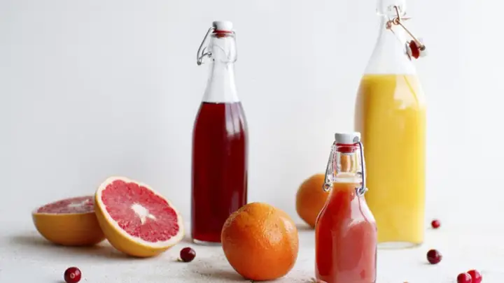 Có Nên Cất Giữ Nước Ép Trái Cây Để Uống Dần?