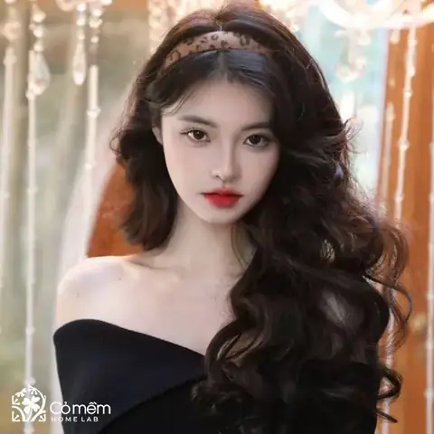 Kiểu Tóc Đi Tiệc Xoăn Sóng To