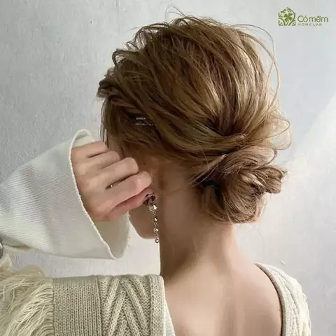 Kiểu Tóc Đi Tiệc Búi Rối Thấp