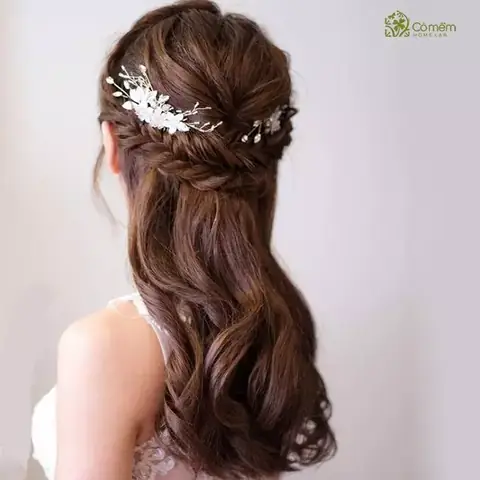 Kiểu Tóc Đi Tiệc Tết Nửa Đầu