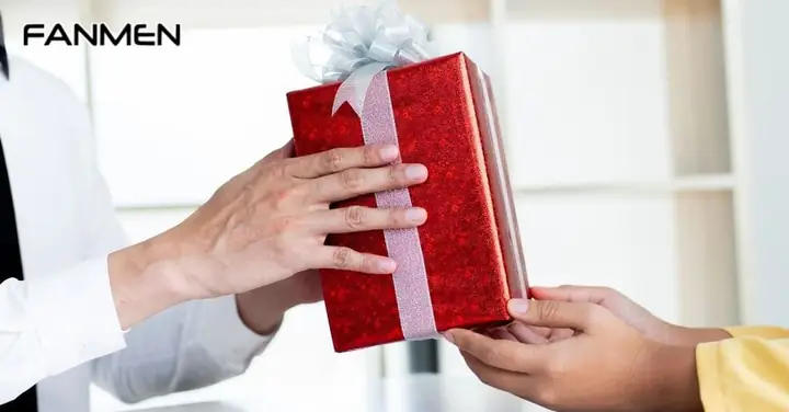 Những Lưu Ý Khi Chọn Quà Sinh Nhật Cho Nam 12 Tuổi Bạn Cần Biết