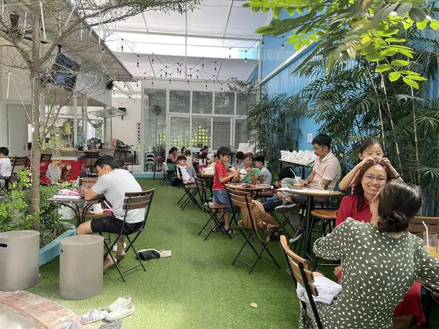 The Tent Cafe & Playground