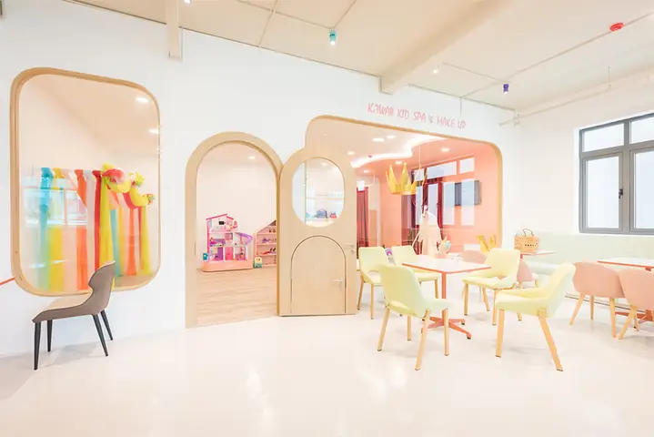 Kawaii Family & Kids Cafe