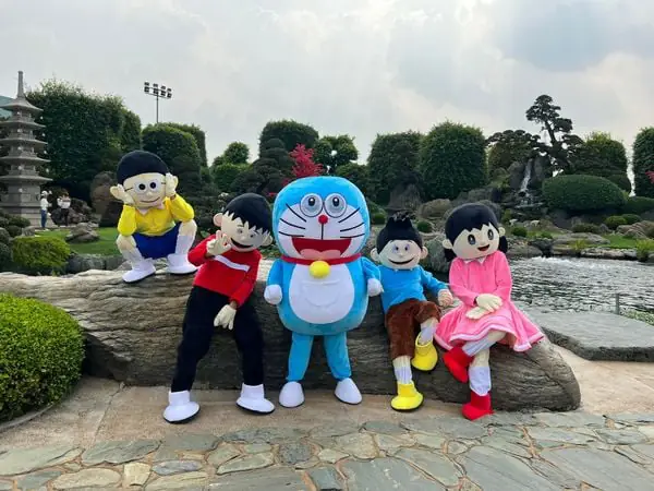 Khu Vui Chơi Cá Koi Rin Rin Park Cho Gia Đình Khu Vui Chơi Cá Koi Rin Rin Park Cho Gia Đình