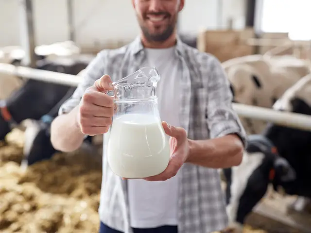 Sữa Thanh Trùng Và Sữa Tiệt Trùng Có Gì Khác Nhau? Bạn Nên Dùng ...