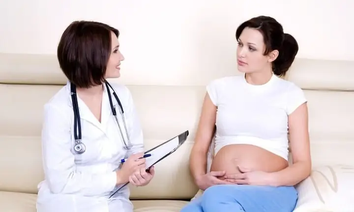 Uống Sữa Tươi Trong 3 Tháng Đầu Khi Mang Bầu: Có Nên Hay Không?