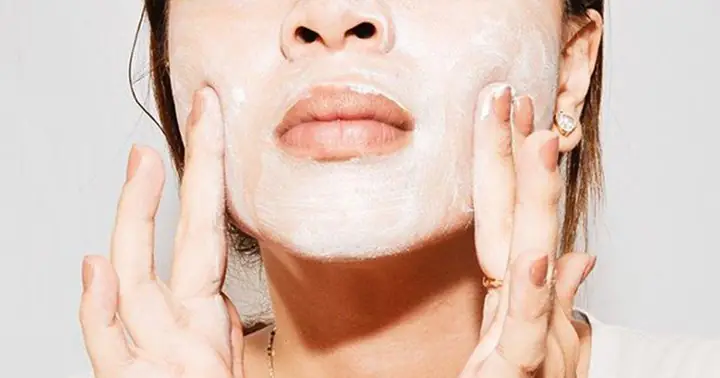 Tẩy Da Chết Vật Lí Dạng Mask
