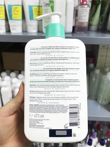 Niacinamide Trong Sữa Rửa Mặt Cerave