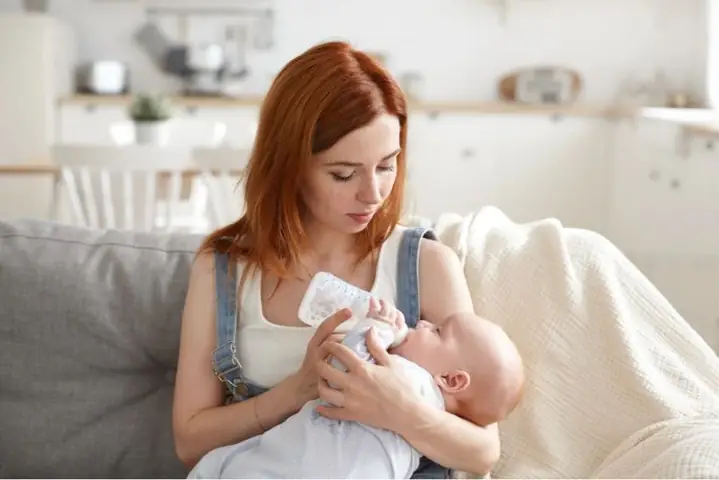 Do Cách Mẹ Cho Bé 3 Tháng Bú Do Cách Mẹ Cho Bé 3 Tháng Bú