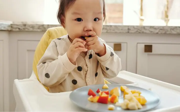 Trẻ 6 Tháng Đi Ngoài Ngày Mấy Lần Thì Được Xem Là Bình Thường?