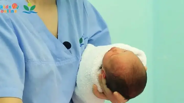 Hướng Dẫn Tắm Bé Tại Nhà | Bệnh Viện Nhi Trung Ương Hướng Dẫn Tắm Bé Tại Nhà | Bệnh Viện Nhi Trung Ương