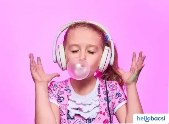 Hậu Quả Của Việc Nuốt Kẹo Cao Su Và Cách Xử Lý • Hello Bacsi