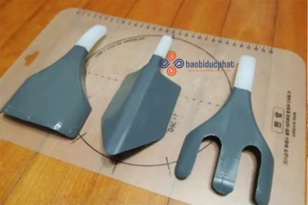 Làm Xẻng Xúc Đất