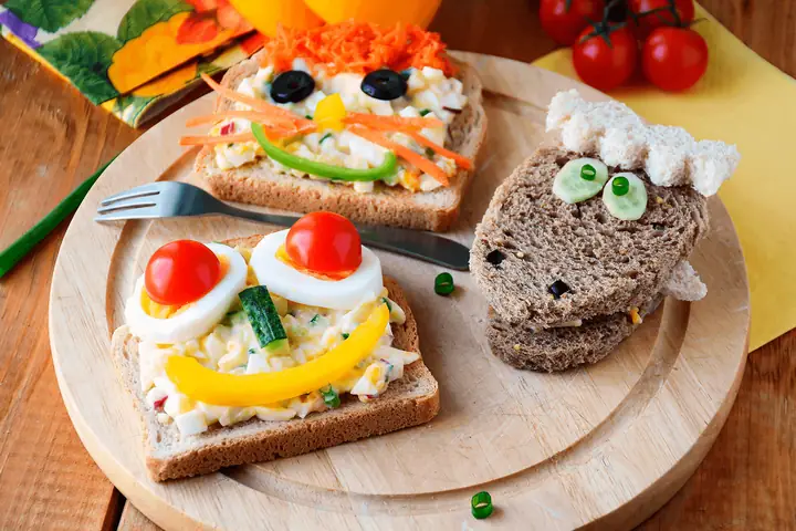 Chăm Sóc Hệ Tiêu Hóa Cho Trẻ - Yakult Việt Nam