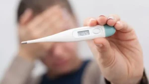 Nhiệt Kế Kẹp Nách: Phân Loại, Lưu Ý Quan Trọng, Cách Sử Dụng