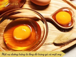 Mặt Nạ Dưỡng Trắng Từ Lòng Đỏ Trứng Gà Và Mật Ong