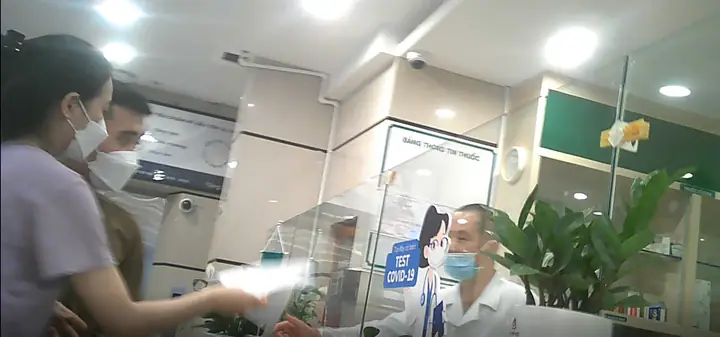 Nhà Thuốc Phòng Khám Đa Khoa Thái Thịnh: Dược Sĩ Phụ Trách Chuyên Môn Thường Xuyên Vắng Mặt Khi Cơ Sở Hoạt Động