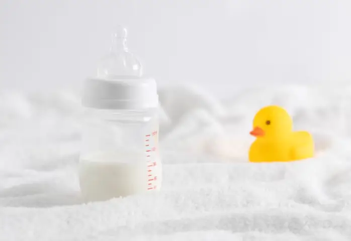 Tại Sao Nên Hâm Sữa Mẹ Sau Khi Trữ Trước Khi Cho Bé Sử Dụng?