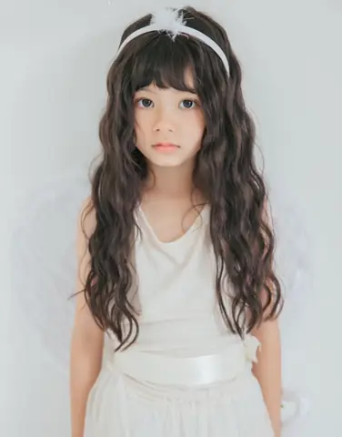 Tóc Dài Uốn Xoăn Cho Bé Gái - Tóc Xoăn Cho Bé Gái 7 Tuổi Tóc Dài Uốn Xoăn Cho Bé Gái - Tóc Xoăn Cho Bé Gái 7 Tuổi